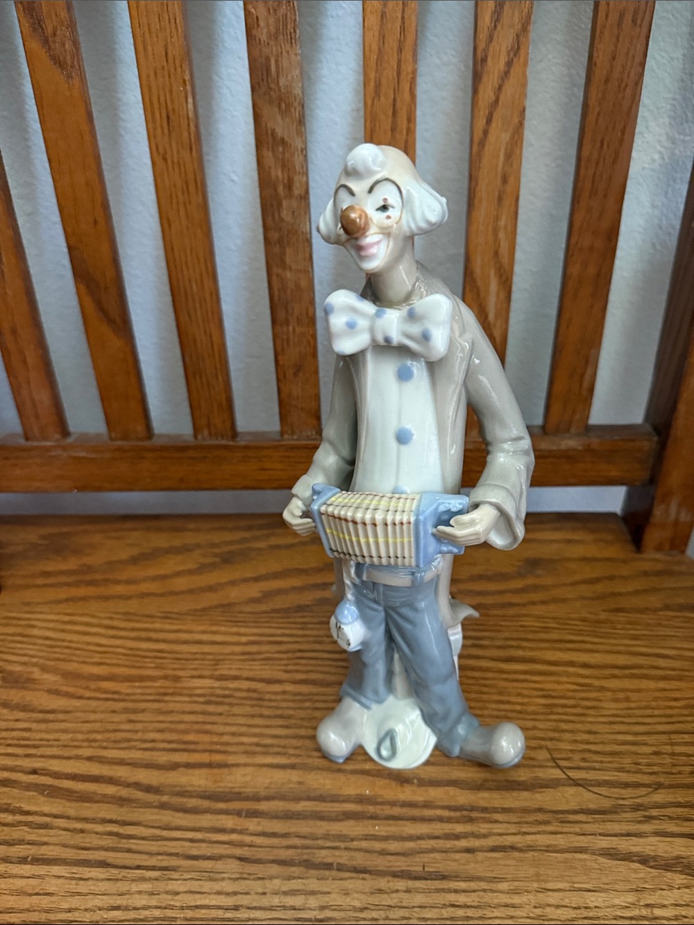 Cascade made in Spain Ceramic Clown Figurine in Gray, Blue, Cream